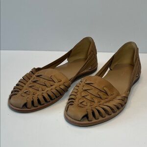 Nisolo Tan Leather Huaraches, size 11, made in Peru